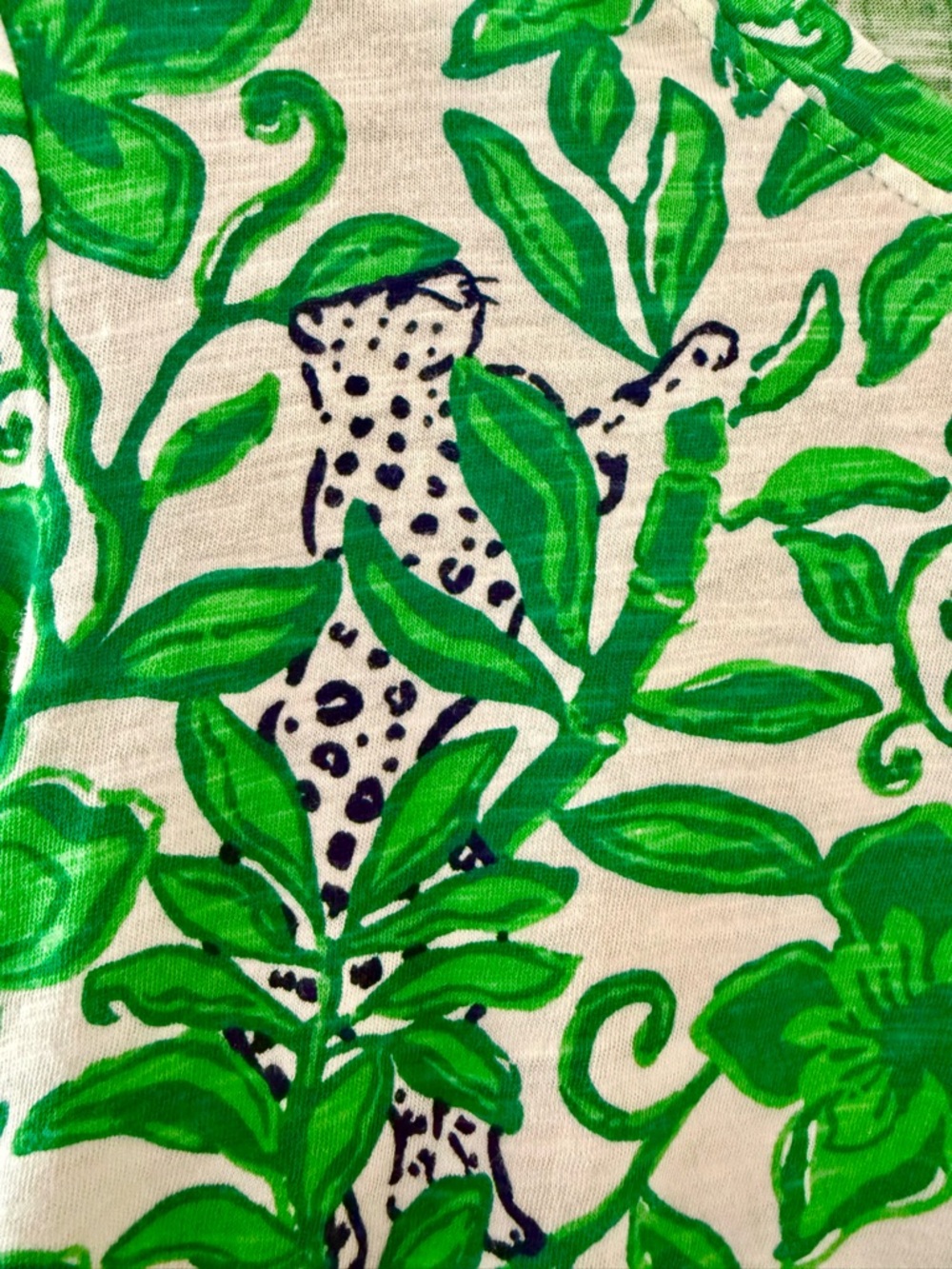 Lilly Pulitzer Gold Script on Green & White Floral Knit Top - Picture 2 of 3